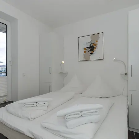 Am-yachthafen-villa-fehmarn-we-42-penthouse